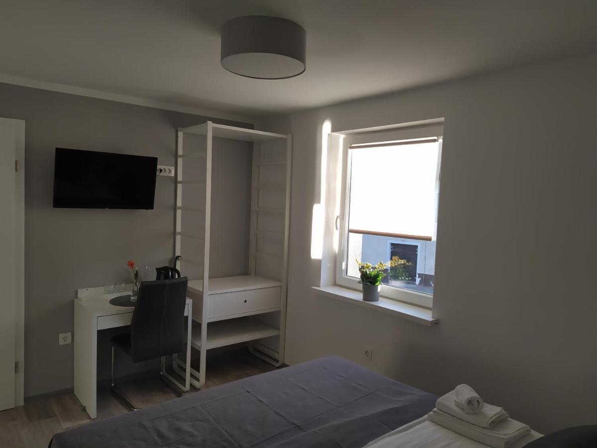 Velike Lasce Apartment Trubarjeva33, Near Ljubljana, Free Parking מראה חיצוני תמונה