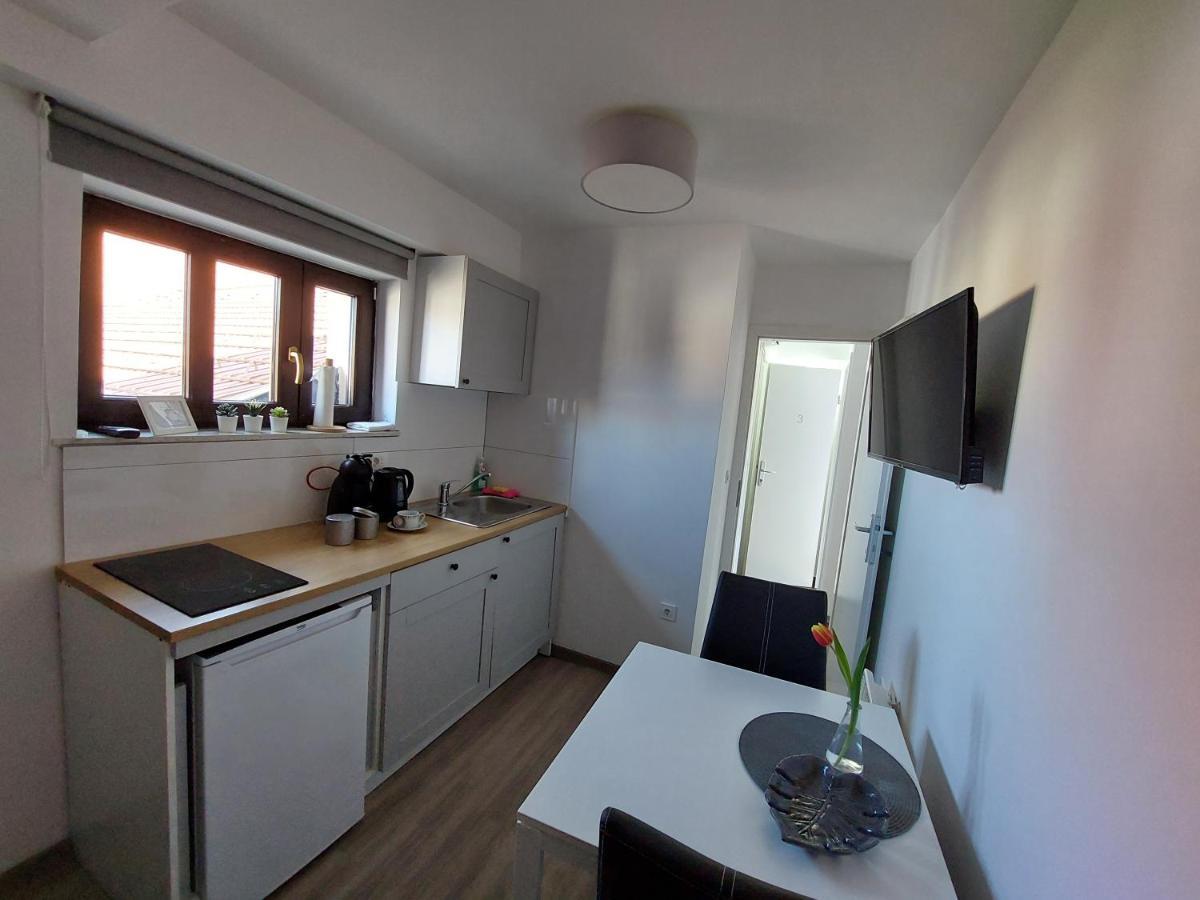 Velike Lasce Apartment Trubarjeva33, Near Ljubljana, Free Parking מראה חיצוני תמונה